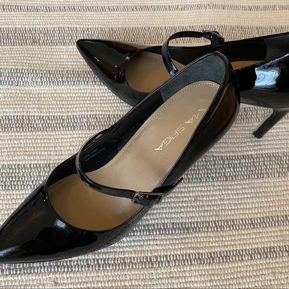 Via Spiga Imani Heels, Size 7 1/2 - Picture 3 of 7